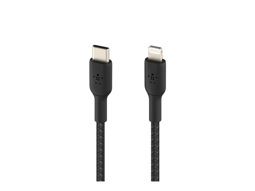 CABLE BELKIN BOOSTCHARGE USB-C A LIGHTNING – 1 M – 18W – TRENZADO – NEGRO